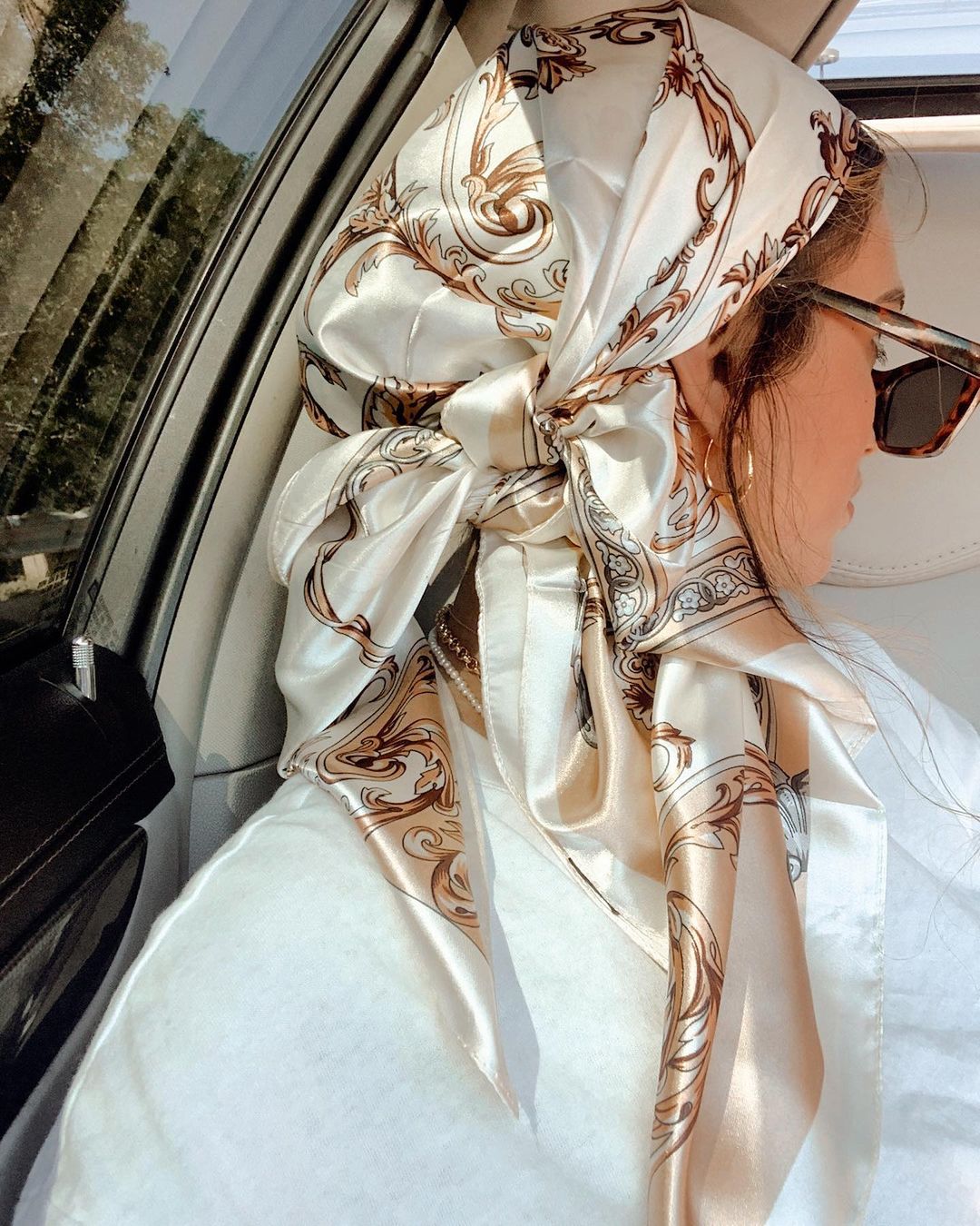 Face Scarf Mask - Sciarpa quadrata in raso Donna Hijab