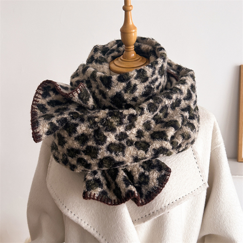 Sciarpa Leopardata Autunno Inv - Pashmina Wrap Large recensione e prezzo
