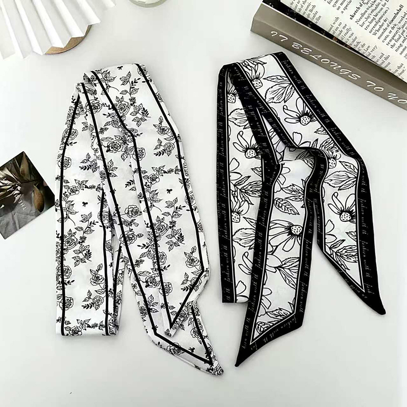 Sciarpa Lunga in Seta di Lusso - Silk Neck Scarf recensione e prezzo